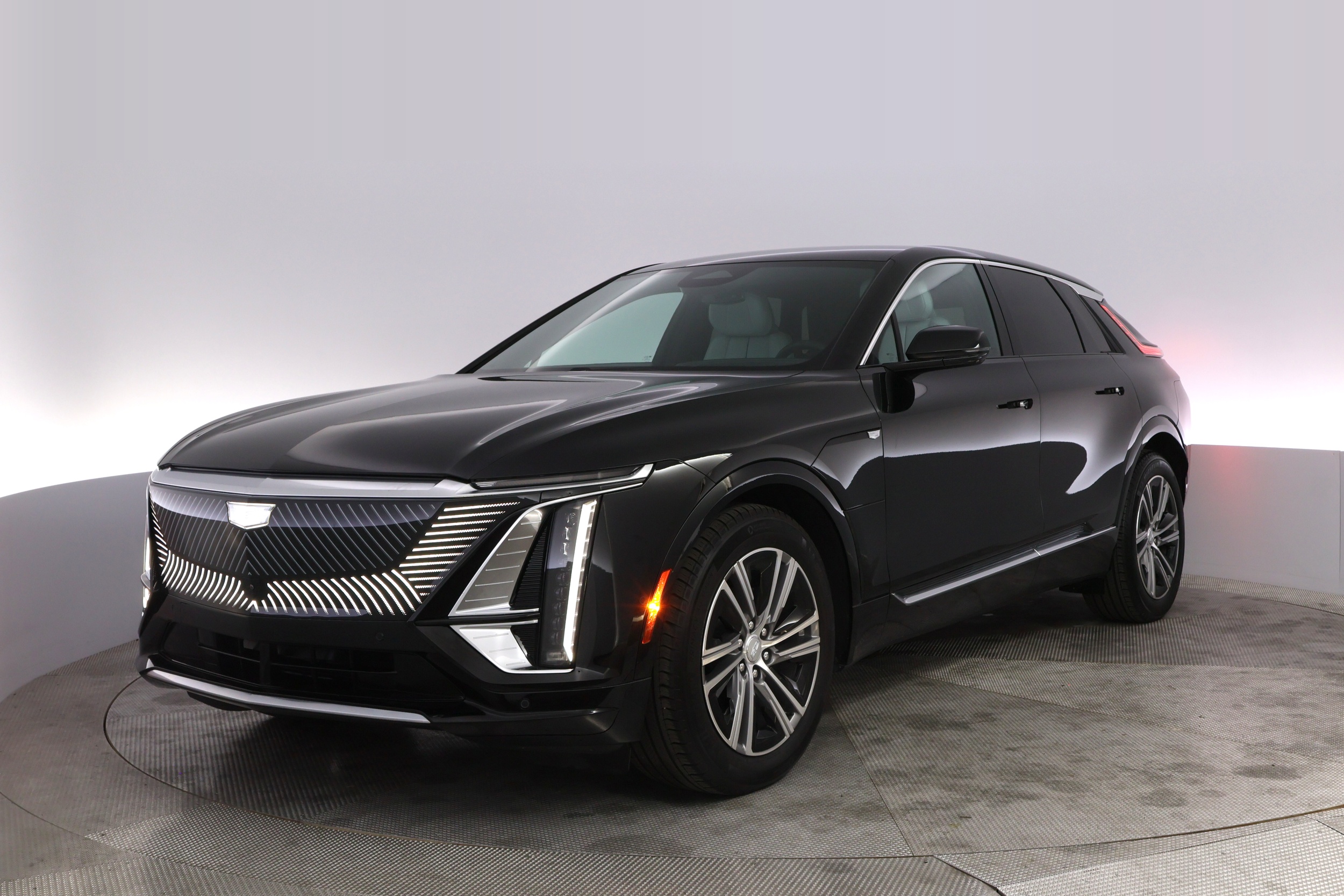 2024 Cadillac Lyriq