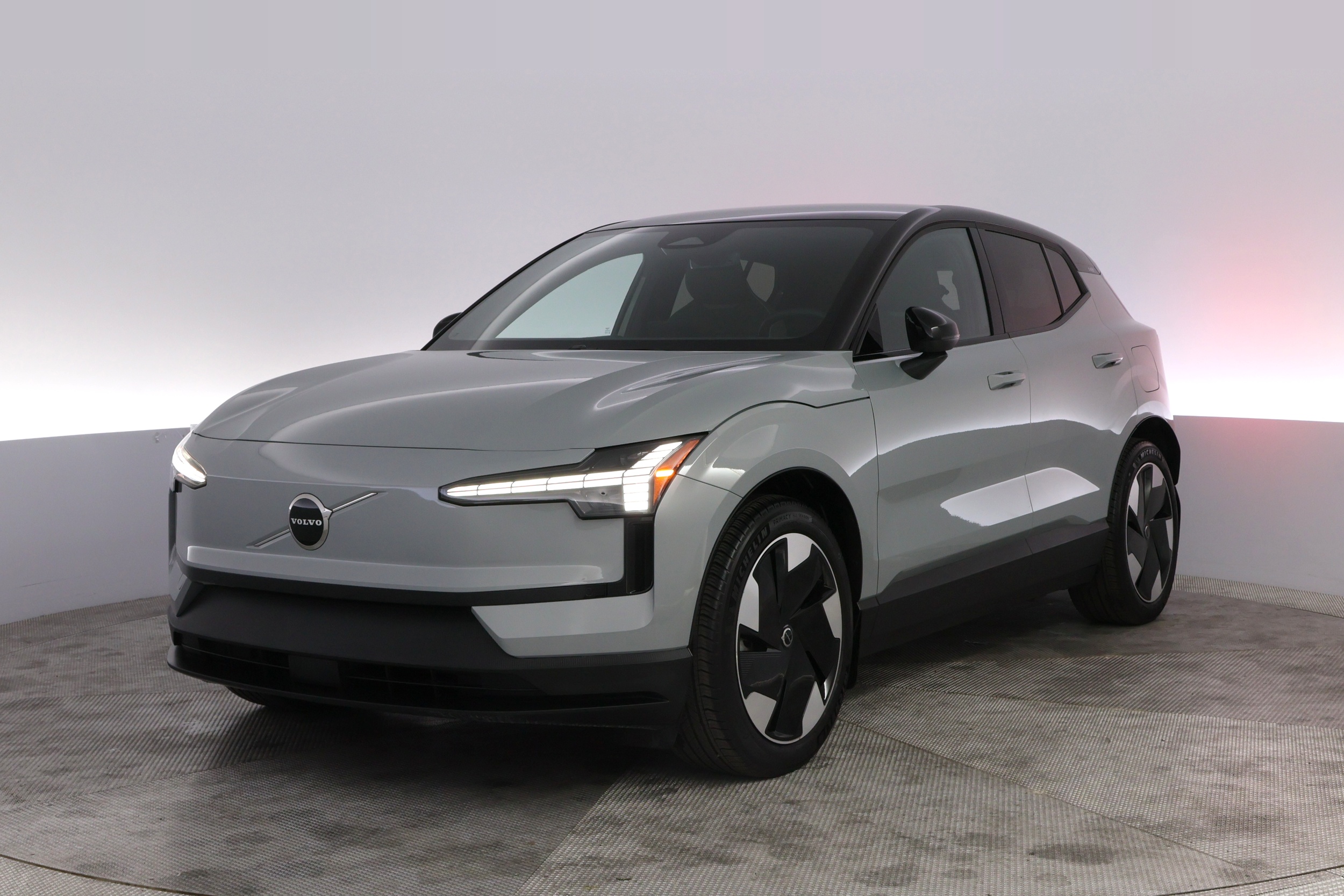 2025 Volvo EX30
