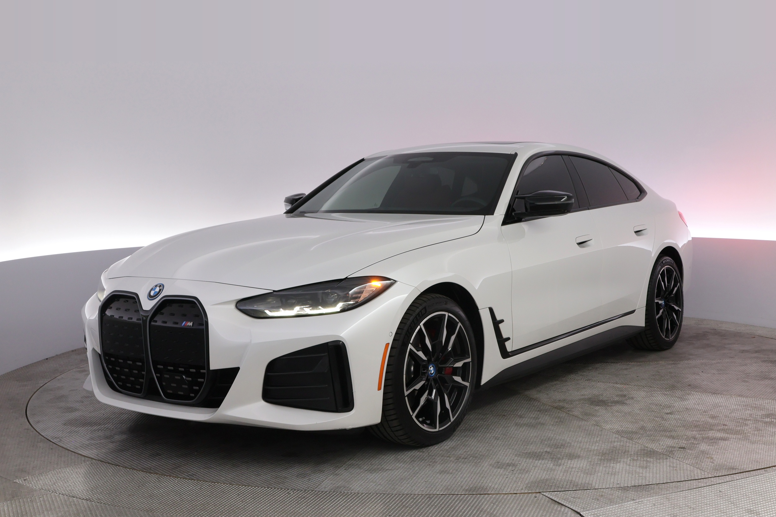 2024 BMW i4