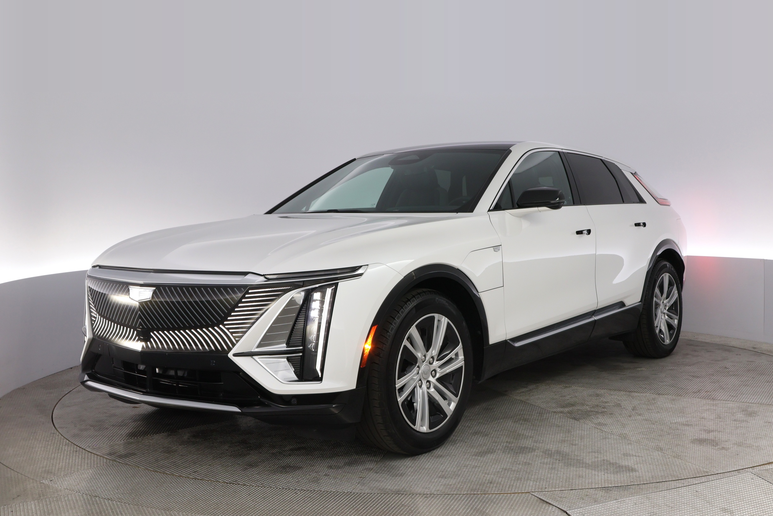 2024 Cadillac Lyriq