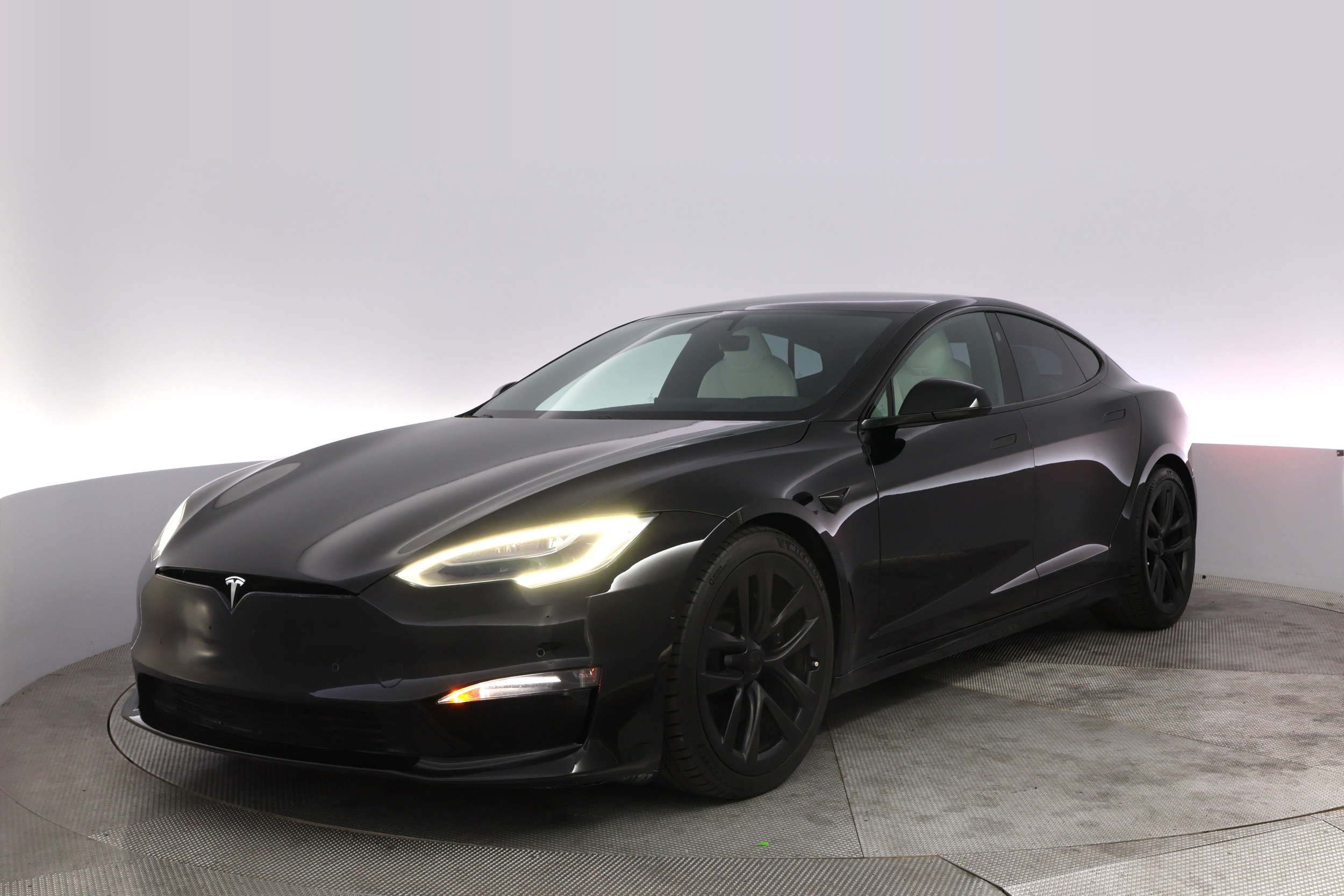 2022 Tesla Model S