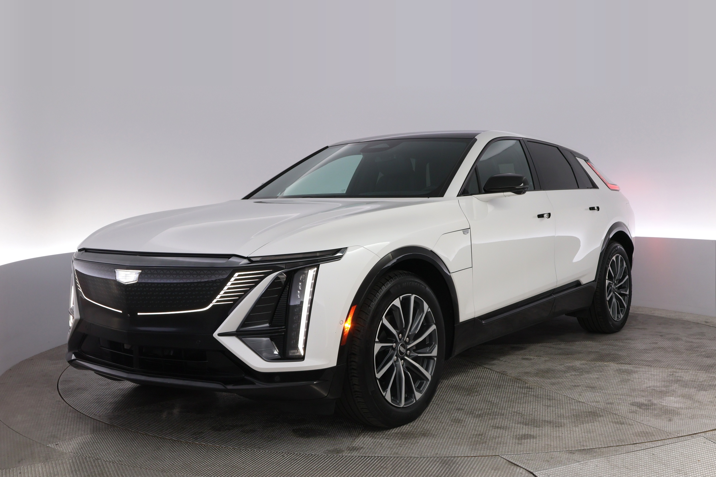 2024 Cadillac LYRIQ