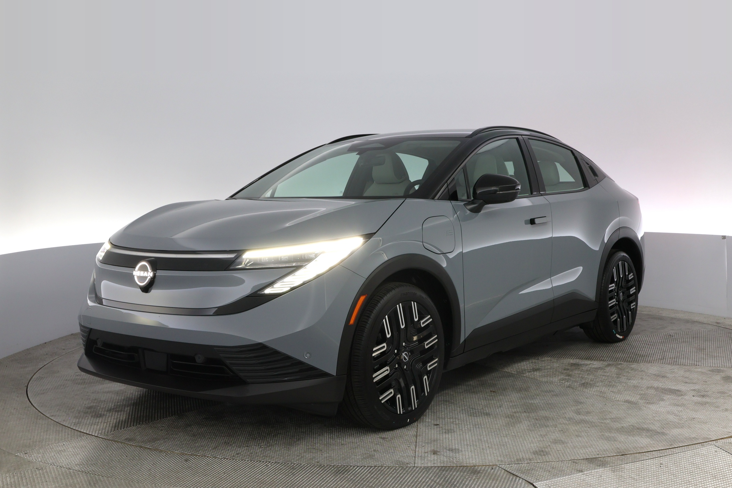 2026 Nissan LEAF