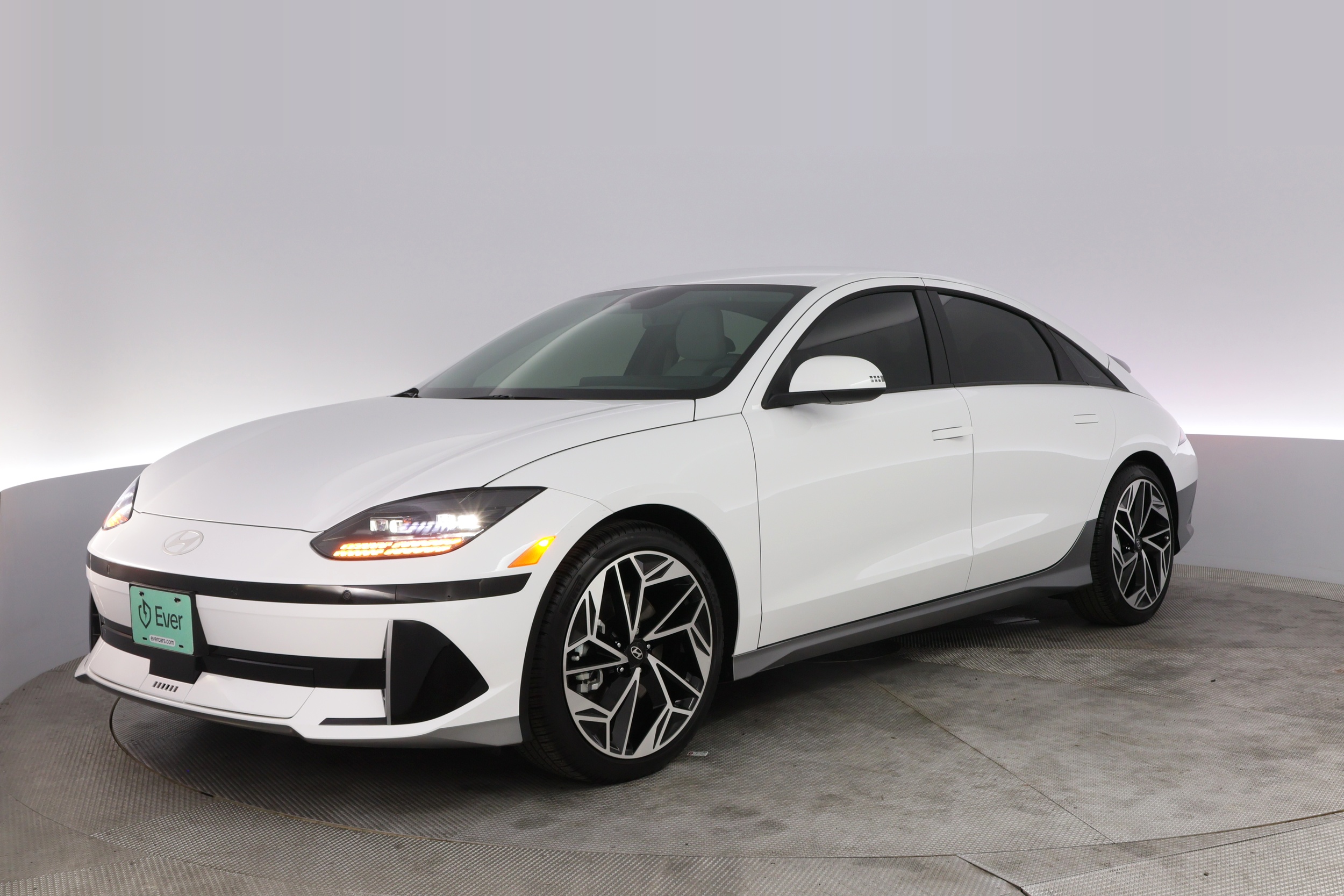 2025 Hyundai IONIQ 6