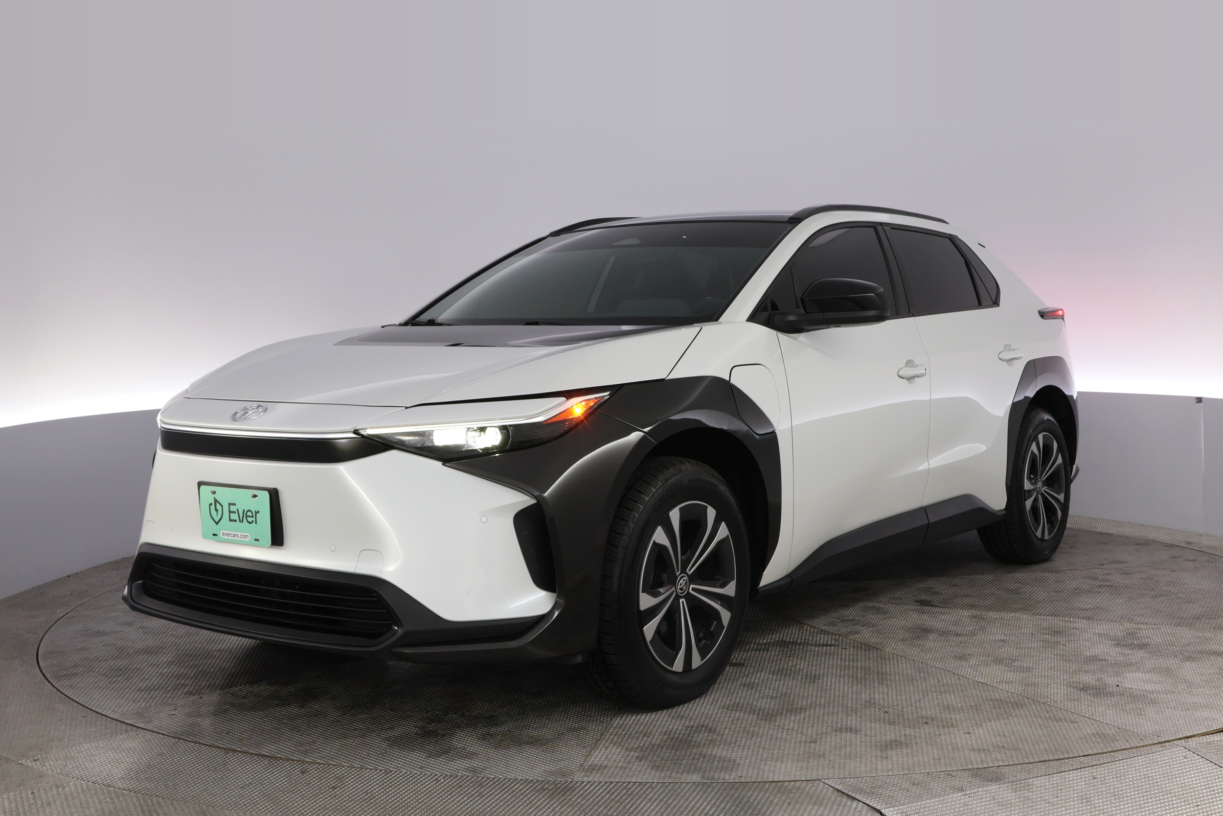 2023 Toyota bZ4X