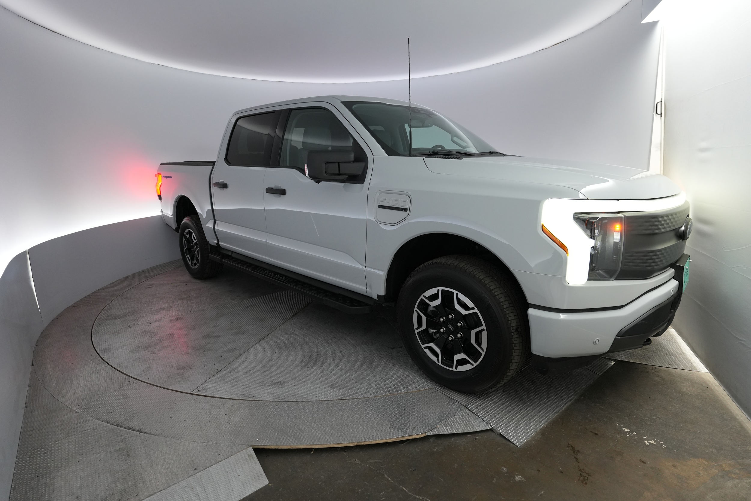 2023 Ford F-150 Lightning
