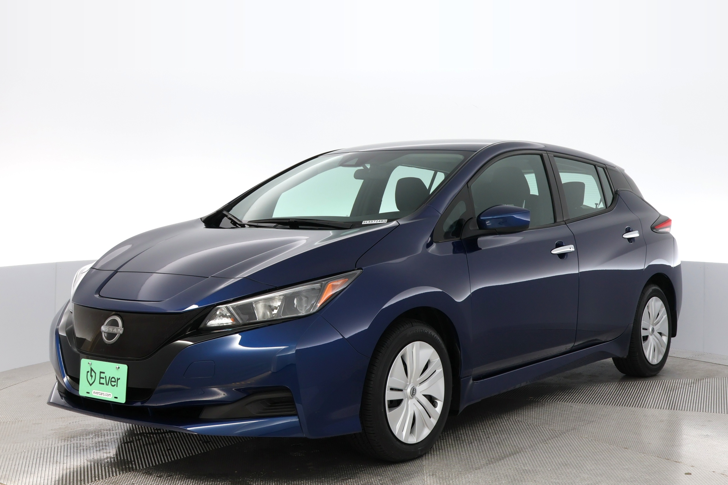 2025 Nissan LEAF