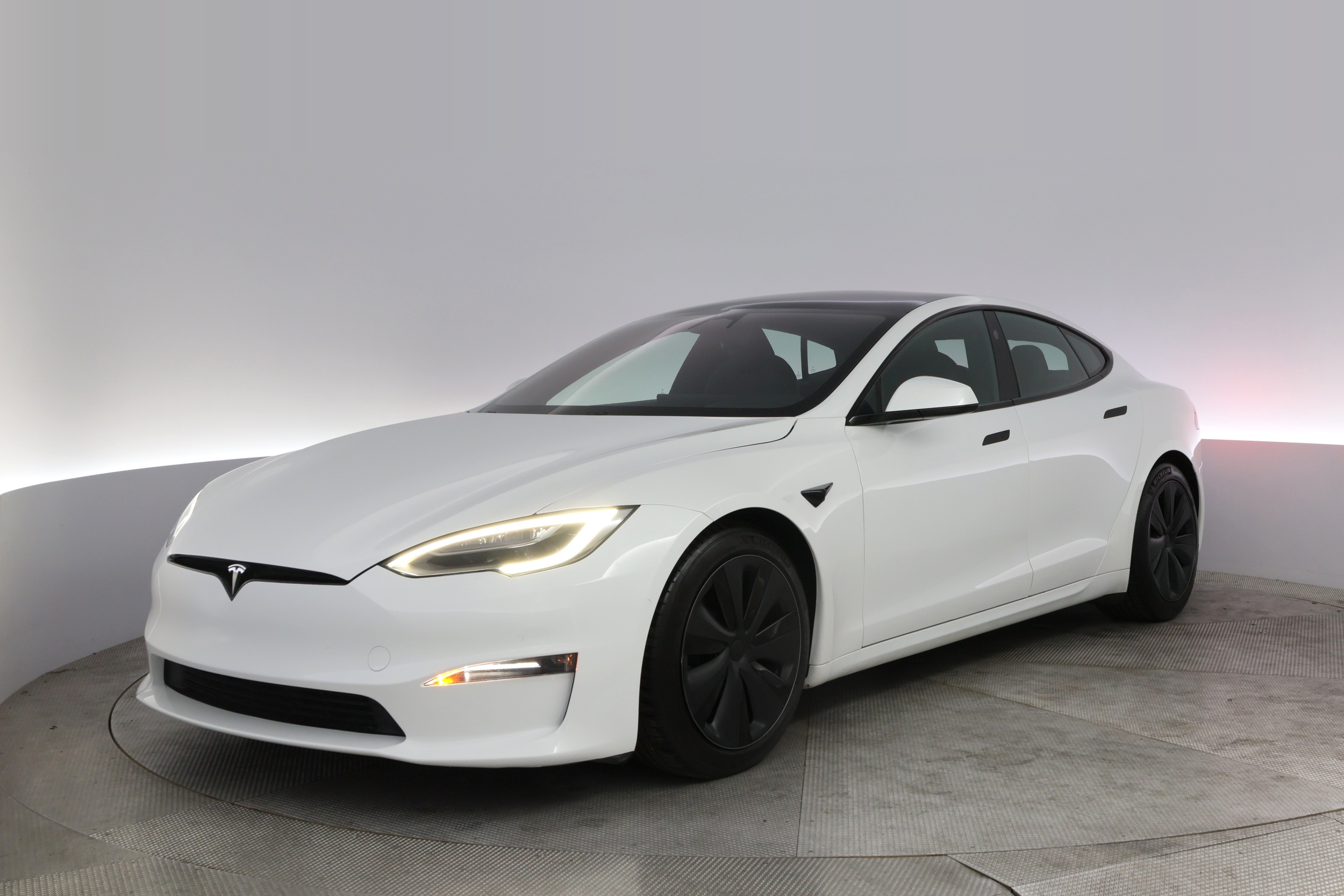 2022 Tesla Model S