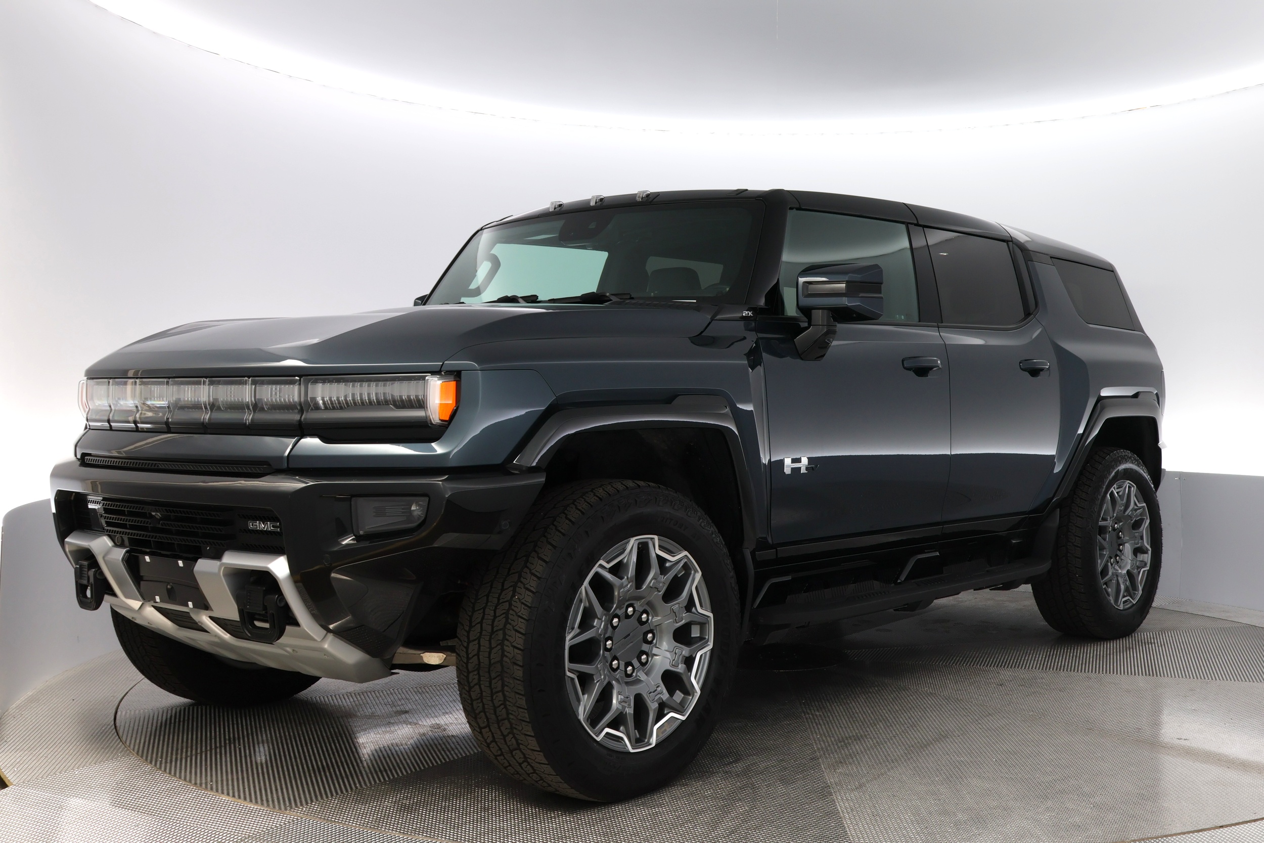2025 GMC Hummer EV SUV