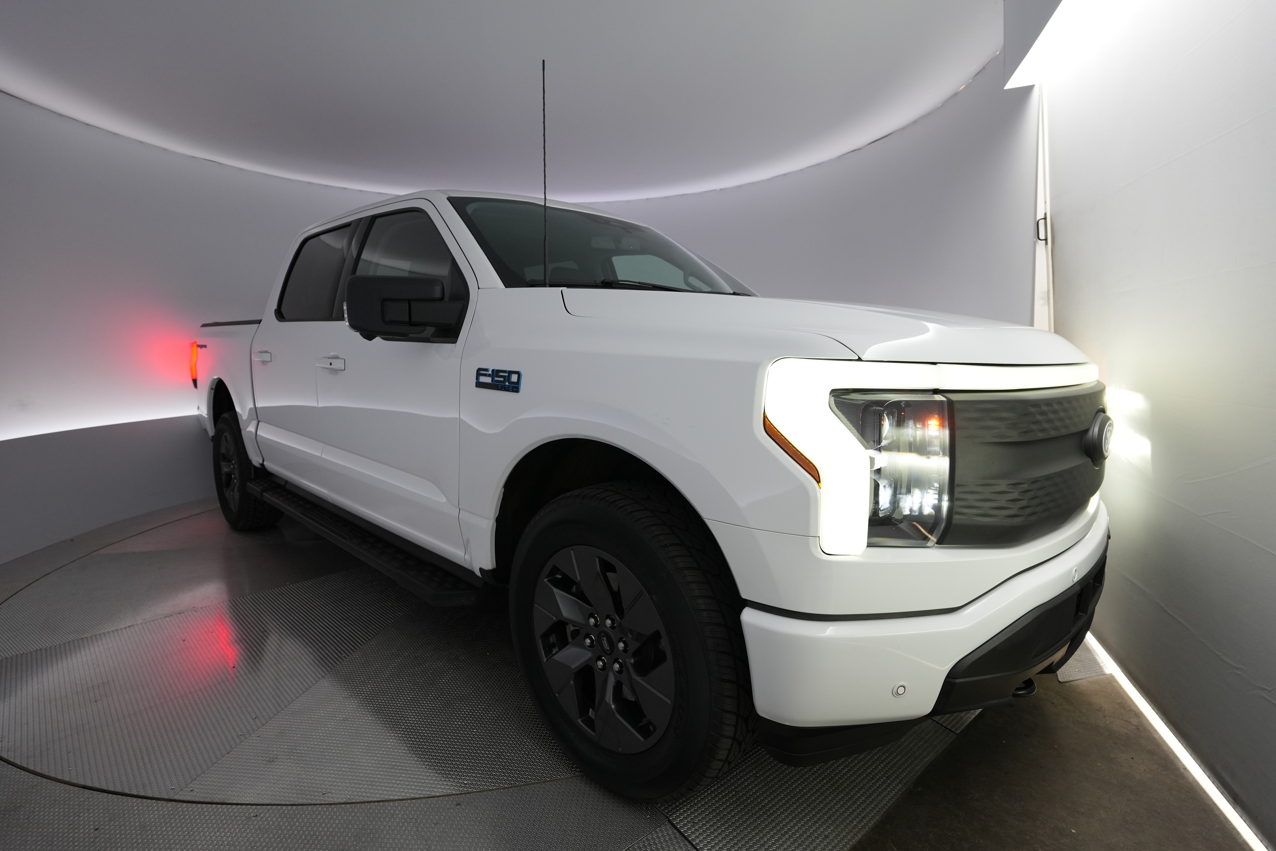 2024 Ford F-150 Lightning