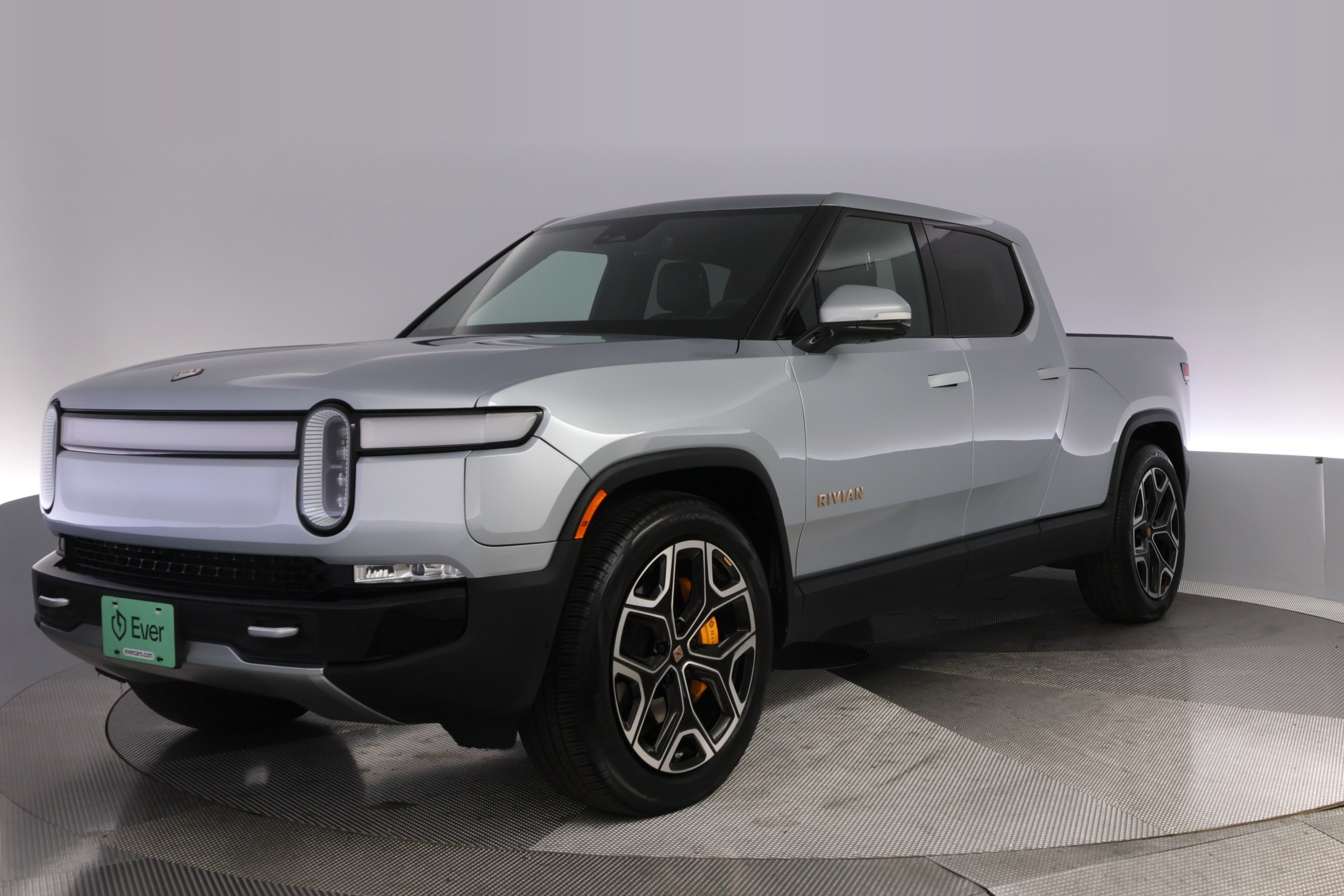 2023 Rivian R1T