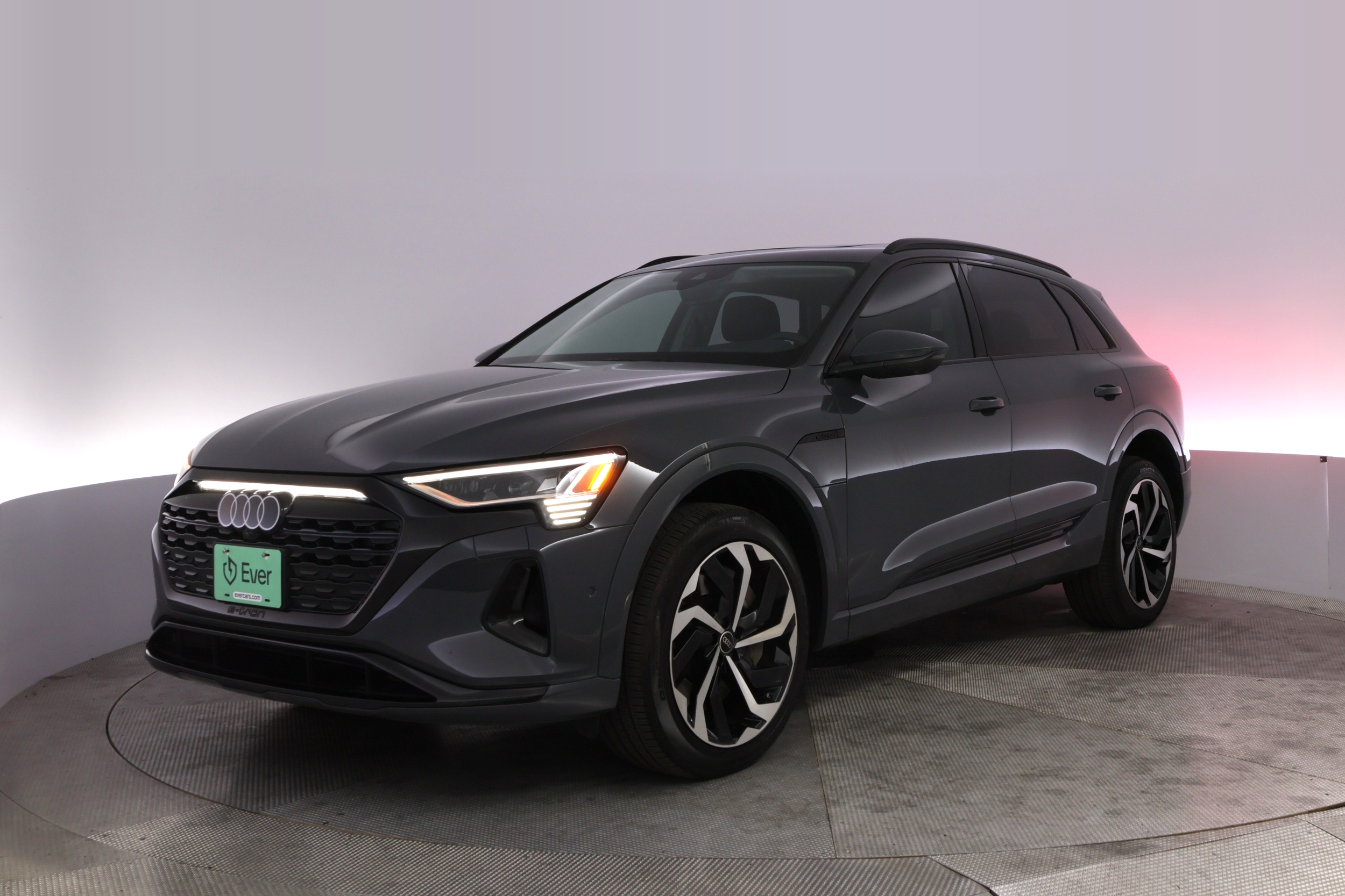 2024 Audi Q8 e-tron