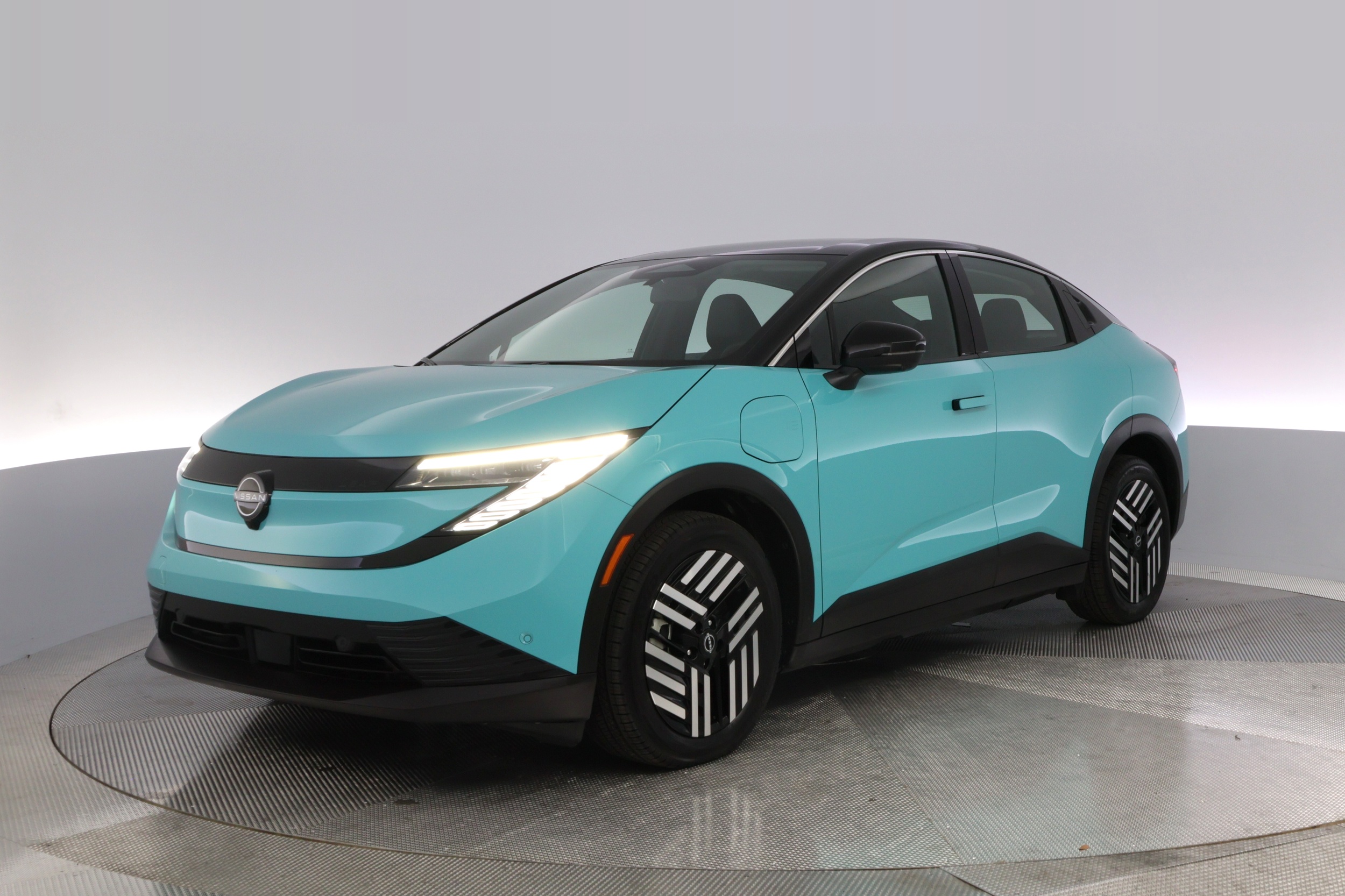 2026 Nissan LEAF