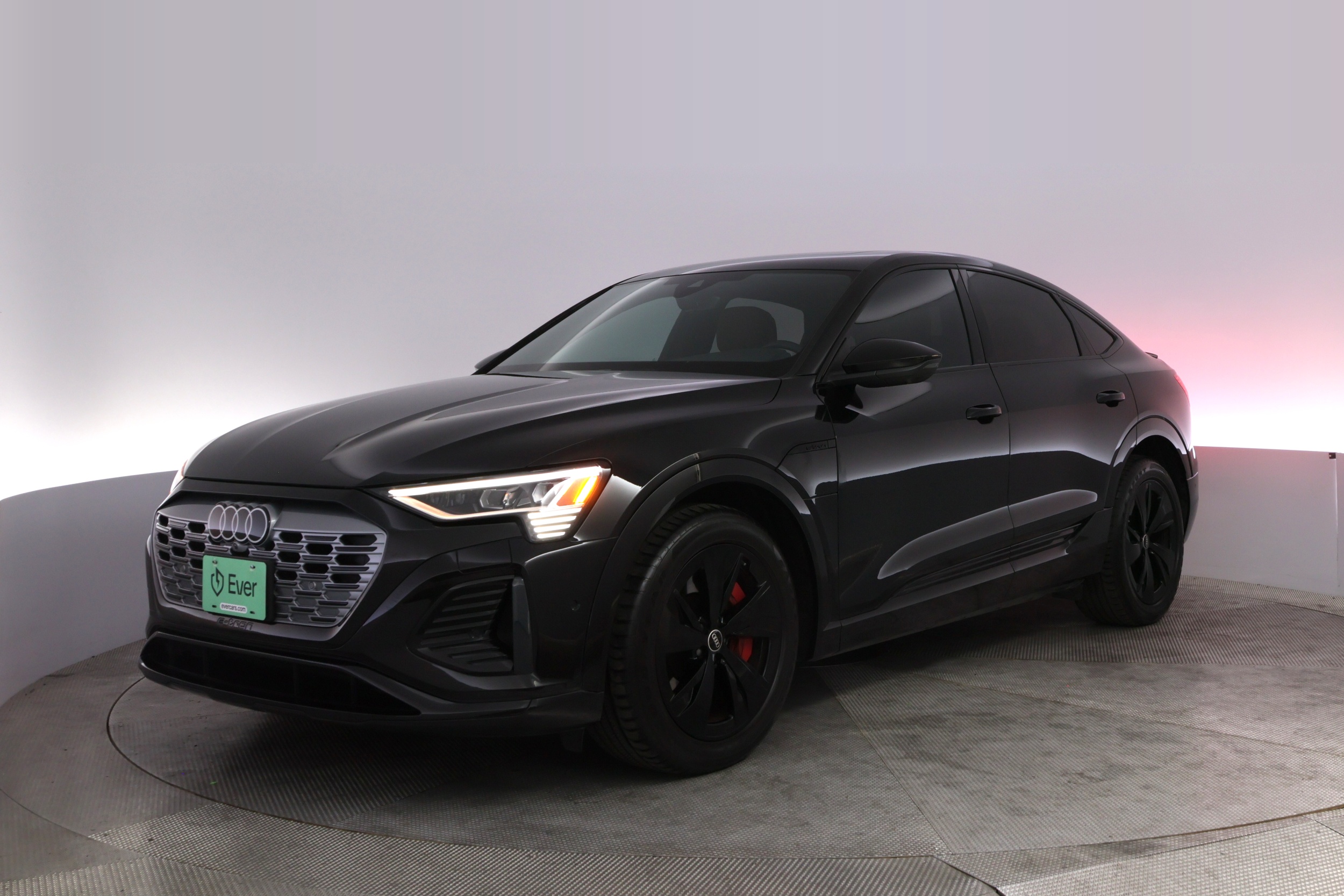 2024 Audi Q8 e-tron