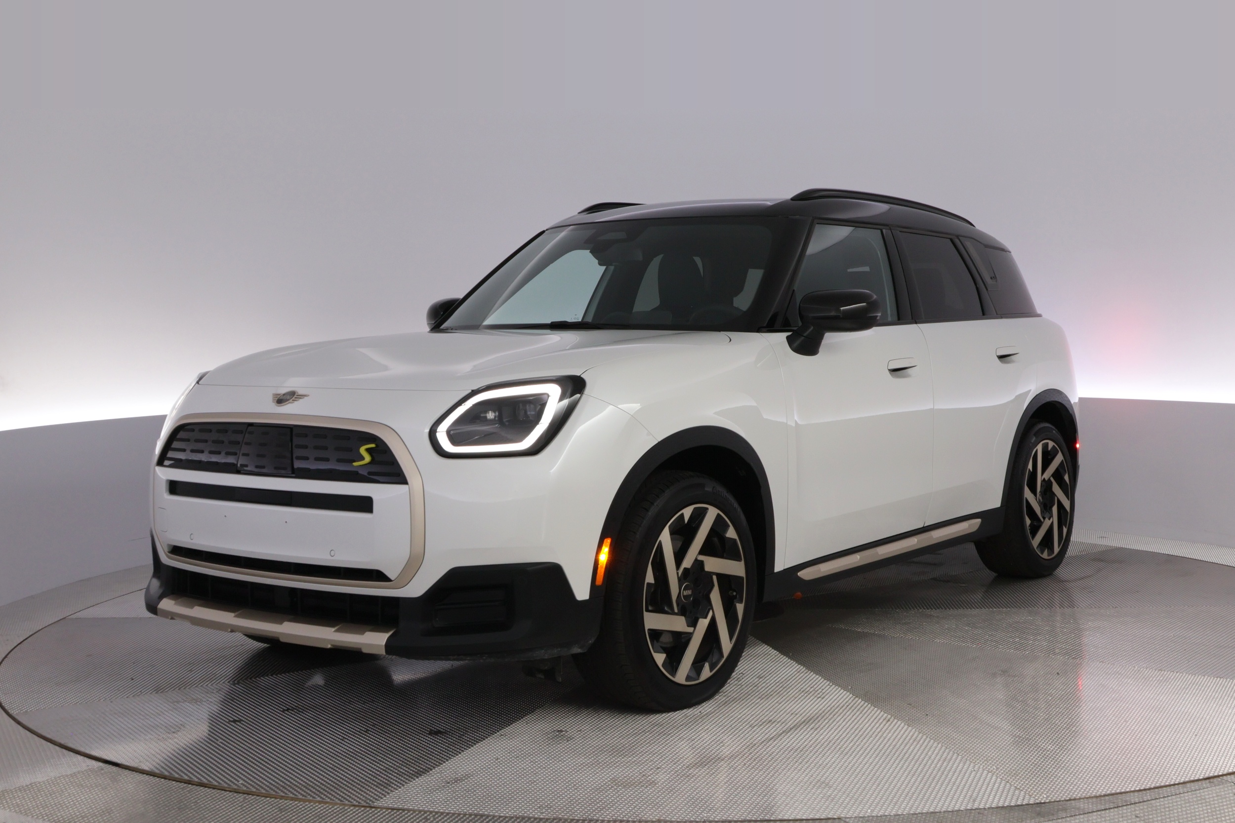 2025 MINI Countryman