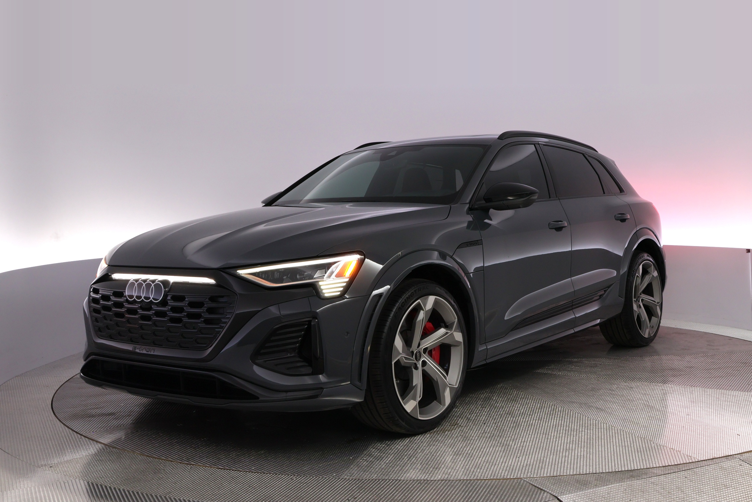 2024 Audi SQ8 e-tron